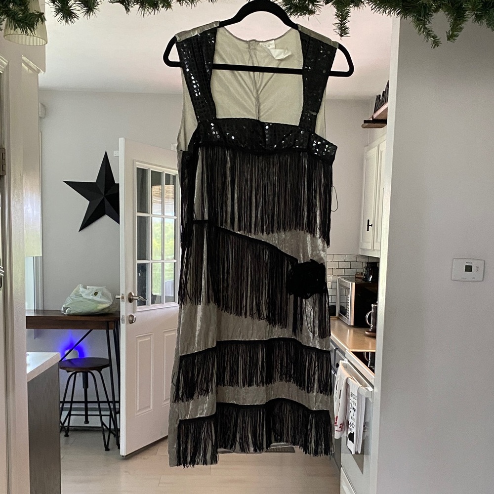 Chic Black and Cream Fringe Midi Dress